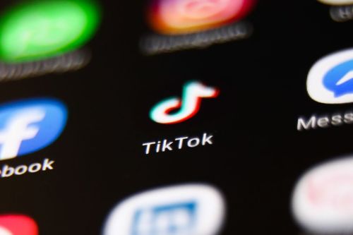 Tiktok商务中心如何调整合作伙伴对广告账户的权限？图